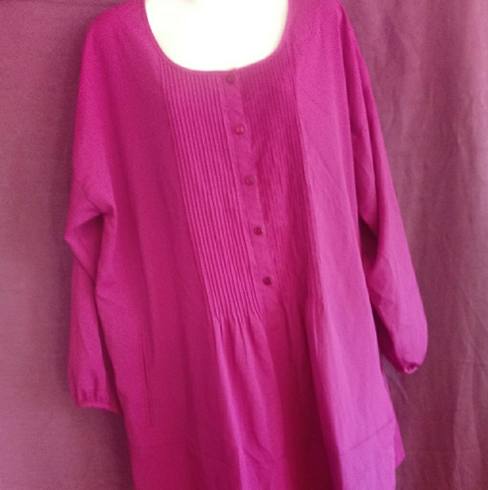 Woman's beautiful Top Canyon River Blouses